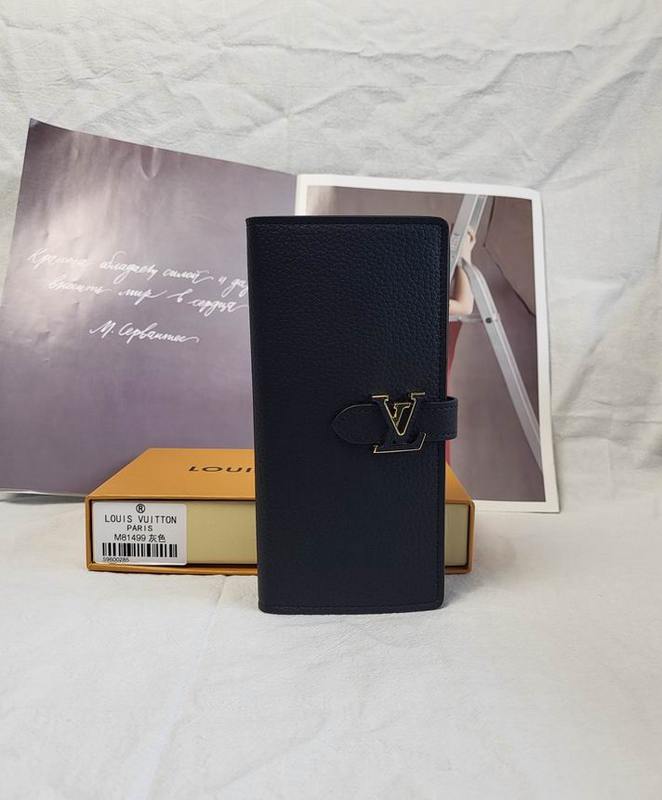 LV Wallets 163